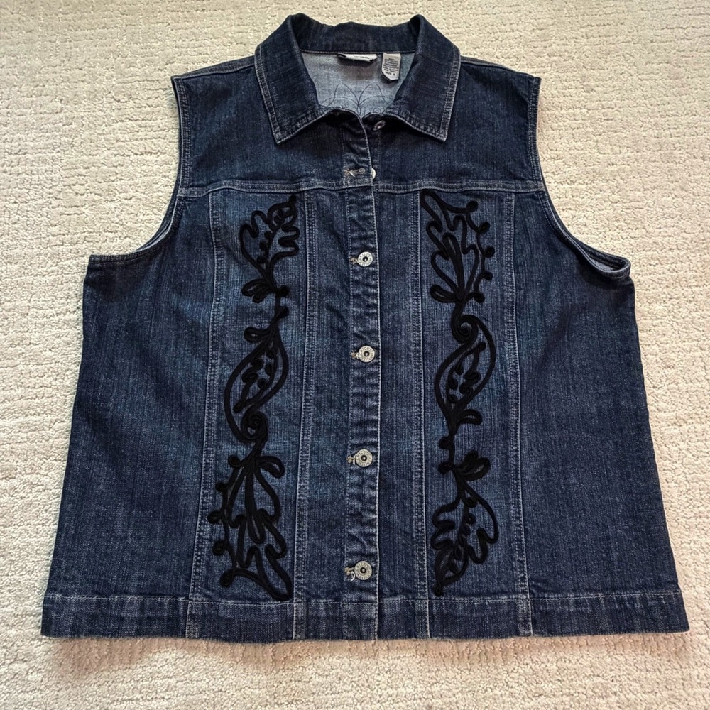 Chicos Platinum Denim Vest Black Embroidered Soutache Button Front Size 3 XL